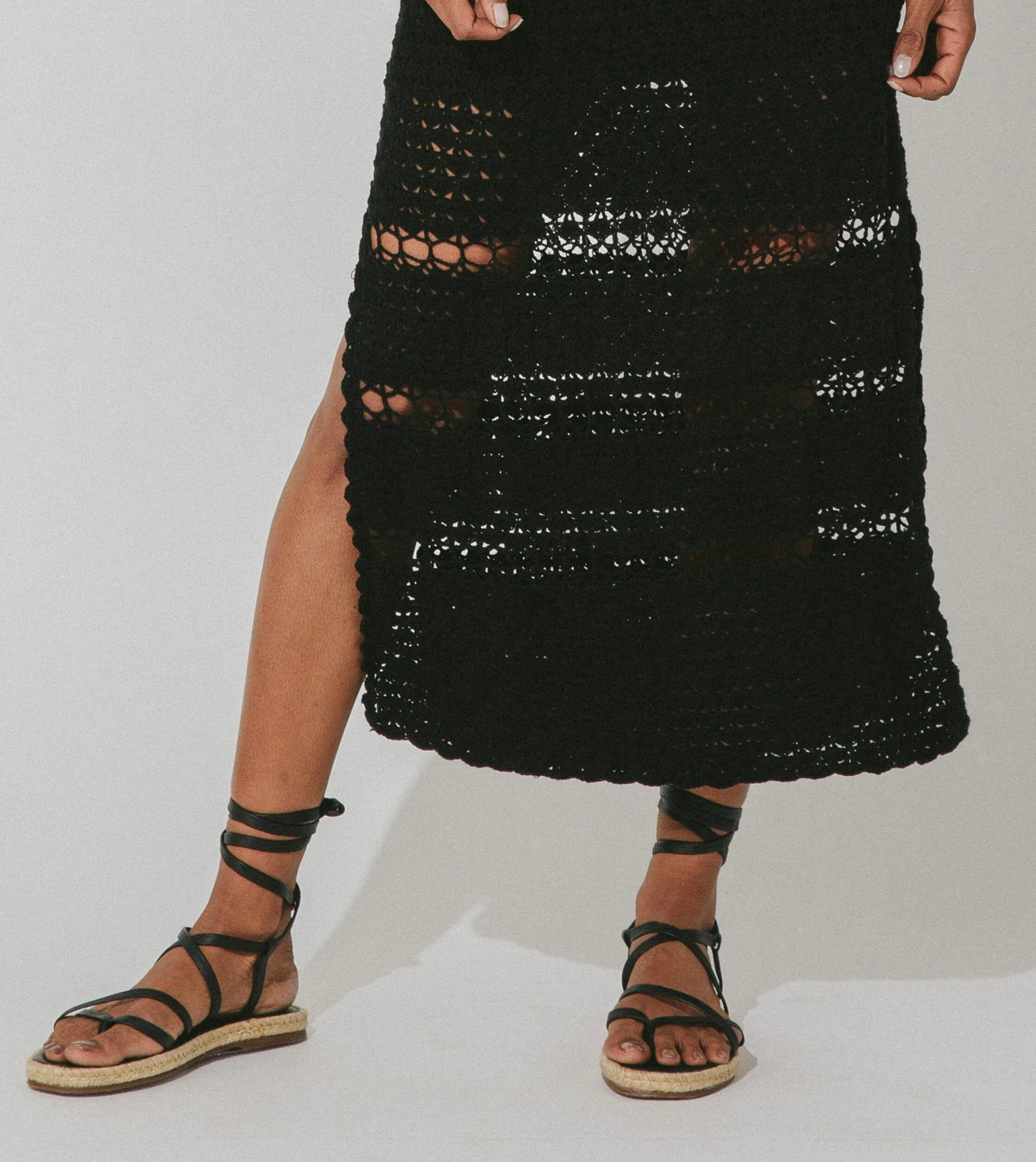 Diah Crochet Midi Dress | Black