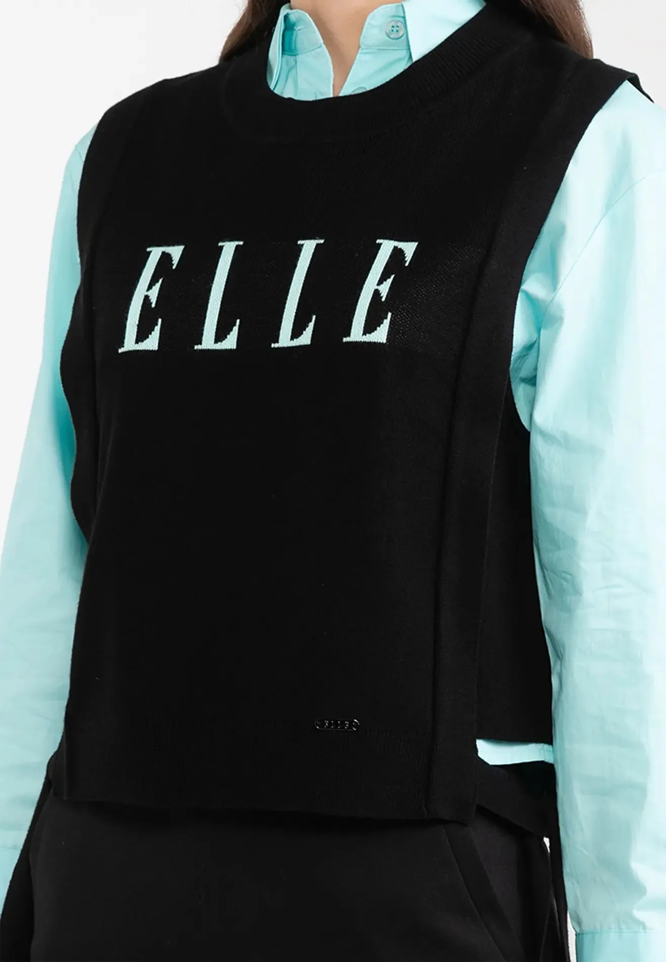 ELLE Apparel Sleeveless Side Ribbons Knit Vest