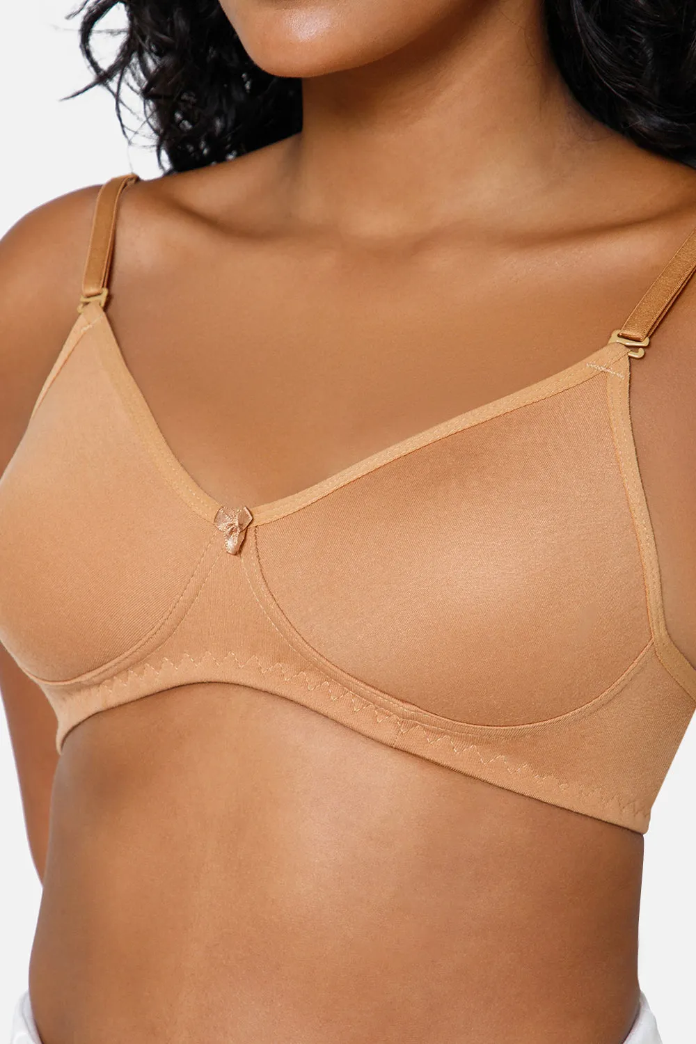 Fashionable all-rounder Non-Padded Intimacy T-Shirt Bra - ES06