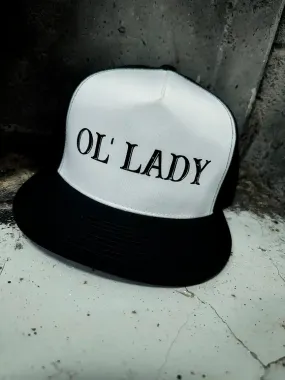 OL' LADY BLACK & WHITE HAT